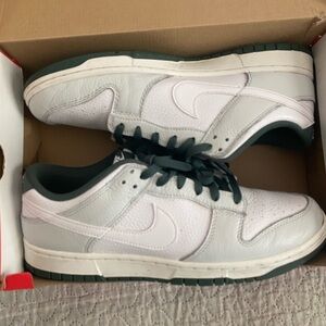 Nike White and Dark Green Sneakers